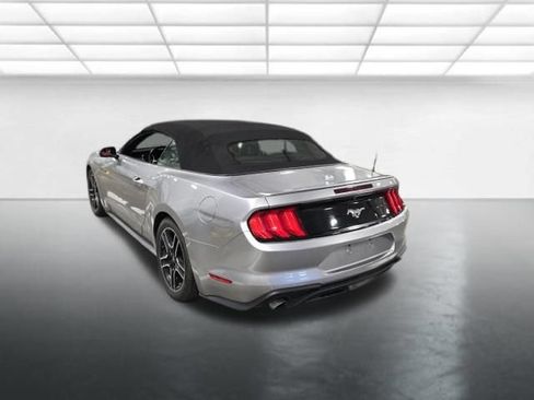 Used 2020 Ford Mustang Premium RWD image 6
