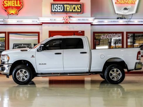 Used 2024 RAM 2500 Big Horn w/ Off Road Package AWD/4WD image 12