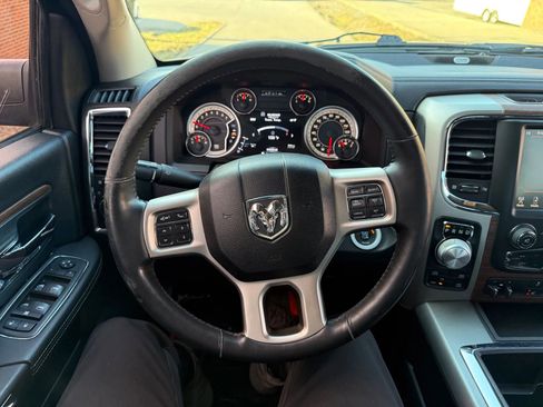 Used 2014 RAM 1500 Laramie w/ Convenience Group image 38