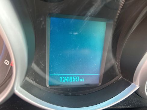 Used 2013 Chevrolet Cruze LT image 14