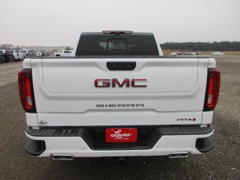 New 2026 GMC Sierra 1500 AT4 w/ AT4 Premium Package image 6