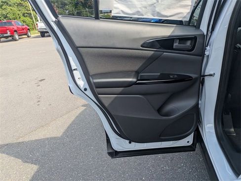 New 2025 Mitsubishi Eclipse Cross LE image 23