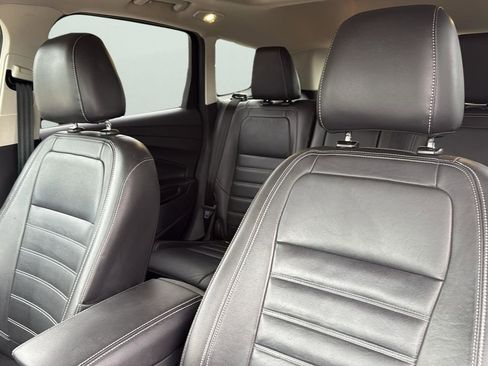 Used 2017 Ford Escape Titanium w/ Equipment Group 301A image 9