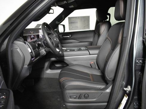 New 2026 Nissan Armada SL image 12