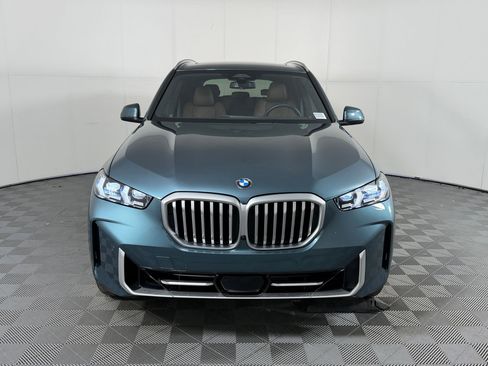 Used 2024 BMW X5 sDrive40i w/ Premium Package RWD image 6