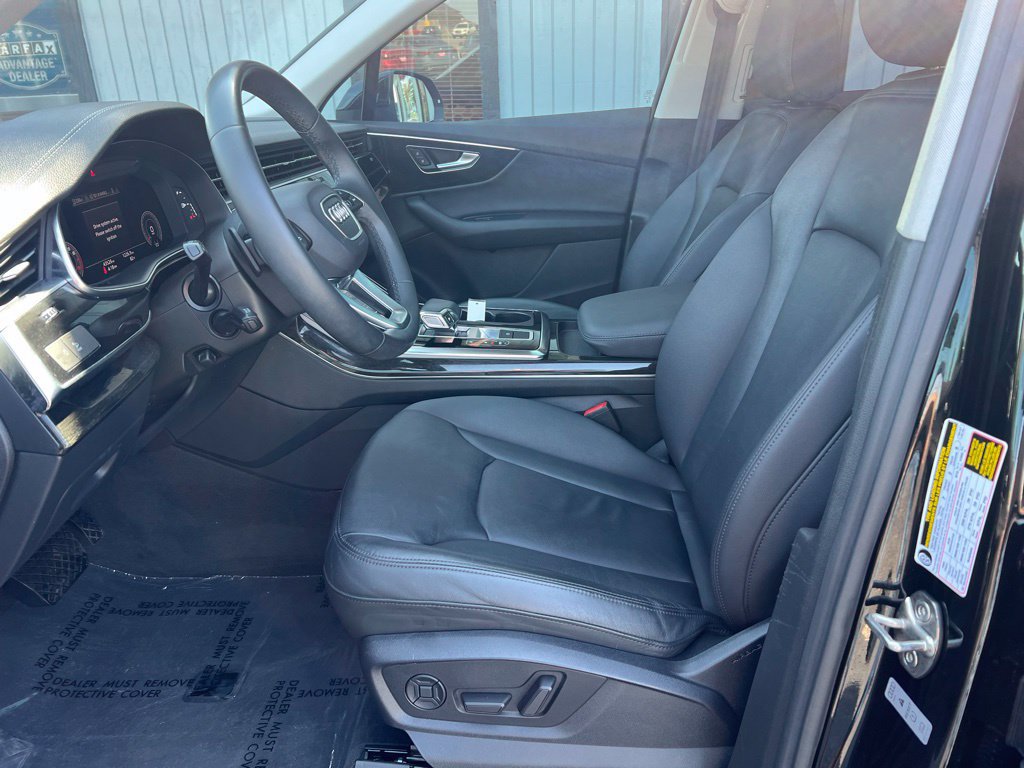 Used 2023 Audi Q7 3.0T Premium w/ Convenience Package AWD/4WD image 9