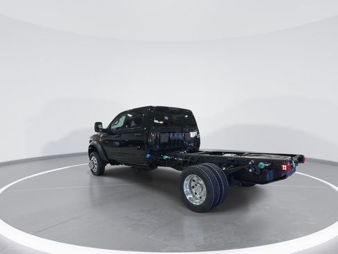 New 2026 RAM 4500 Tradesman w/ Chrome Appearance Group AWD/4WD image 6