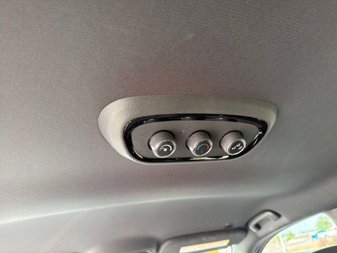 Used 2025 Dodge Durango GT w/ Blacktop Package image 43