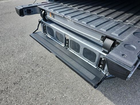 Certified 2024 GMC Sierra 1500 SLT image 12