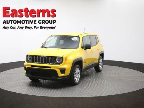 Used 2023 Jeep Renegade Latitude image 54