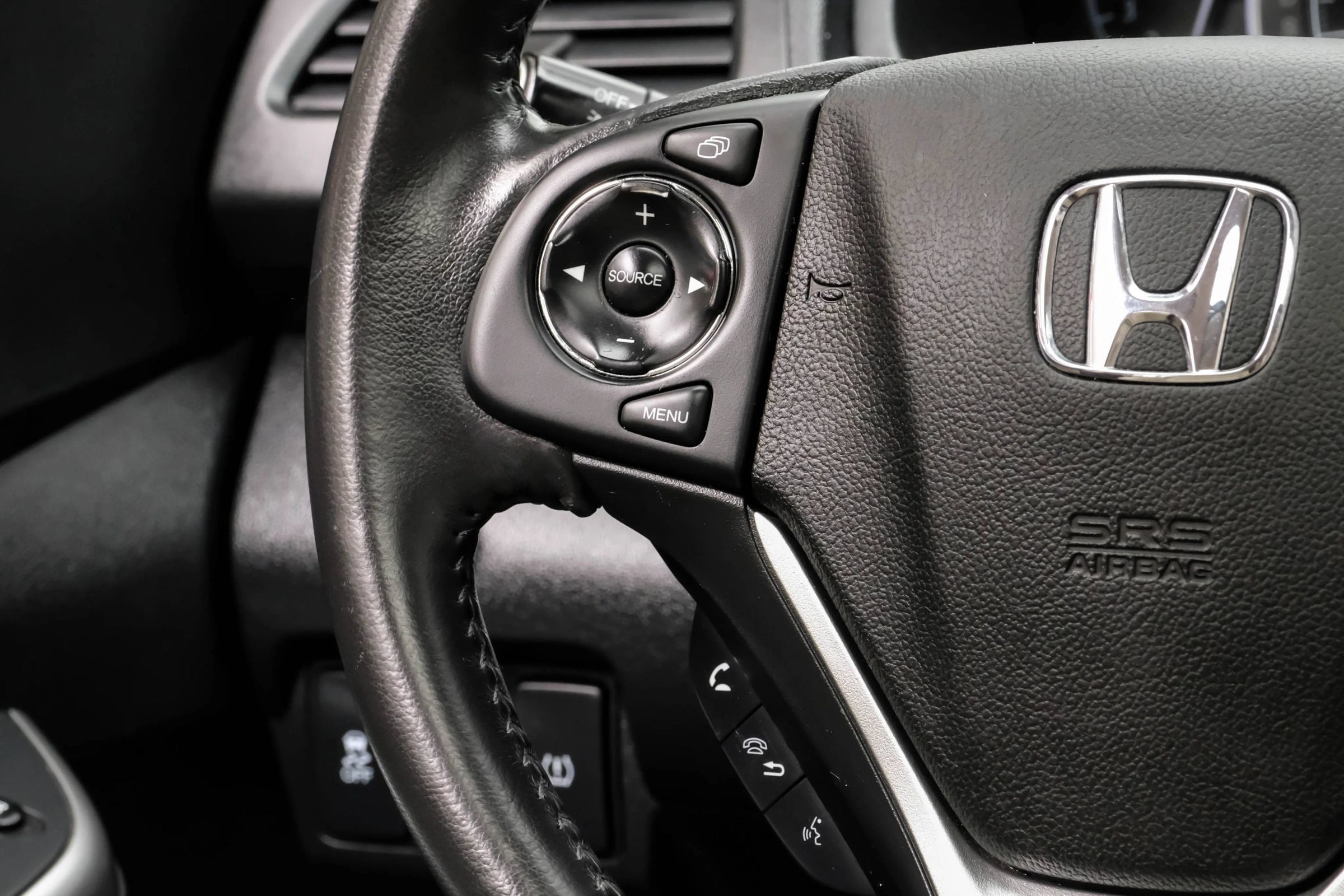 Used 2016 Honda CR-V EX-L image 18