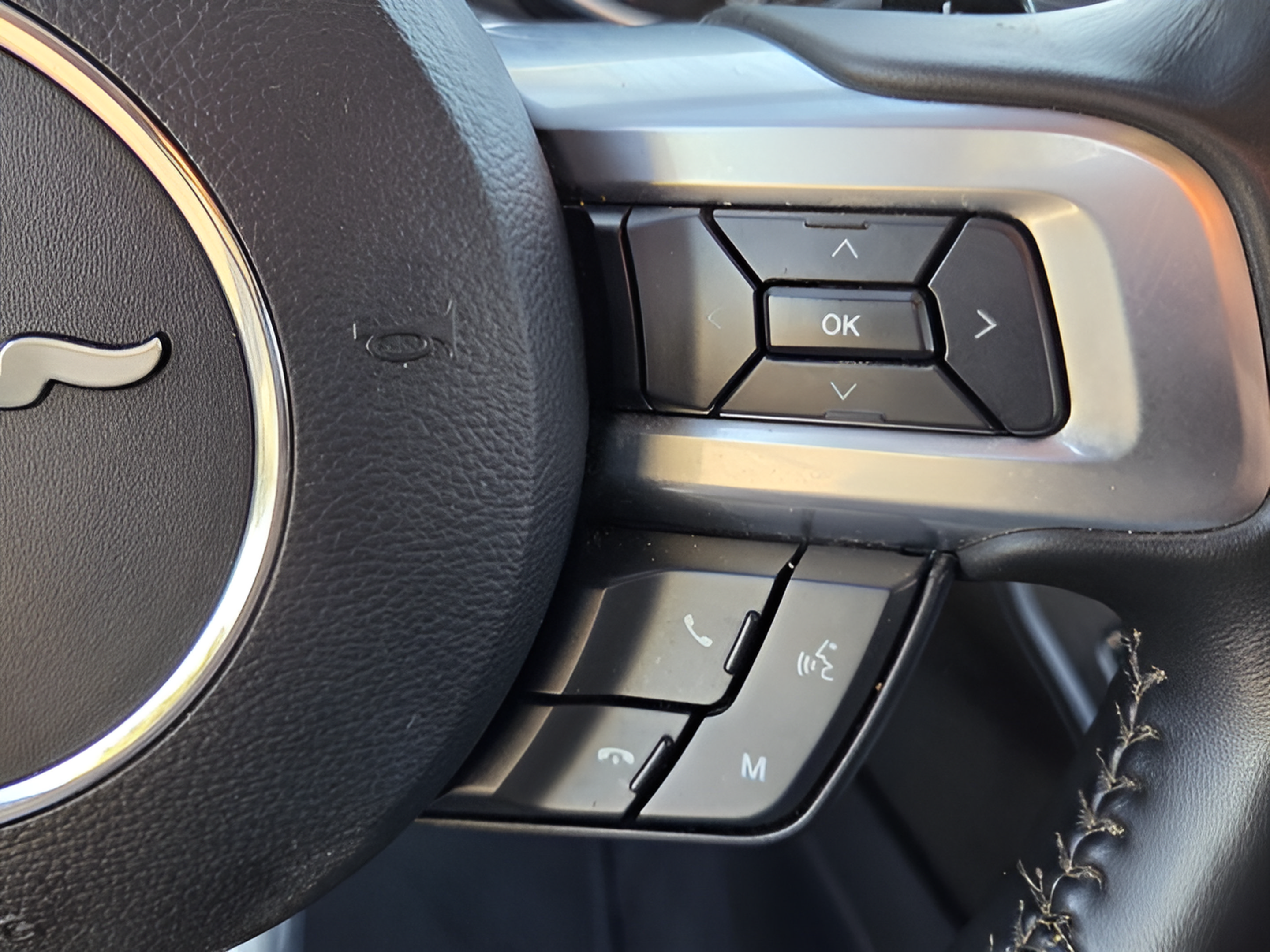 Used 2020 Ford Mustang GT RWD image 31