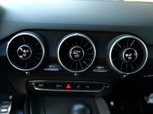 Used 2018 Audi TT 2.0T w/ Technology Package image 30