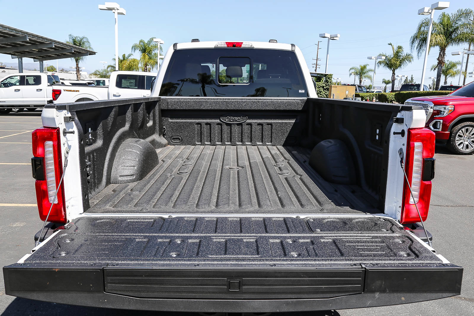 New 2026 Ford F350 Lariat w/ Lariat Ultimate Package AWD/4WD image 9