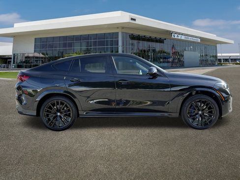 New 2026 BMW X6 xDrive40i image 11