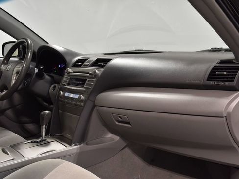 Used 2010 Toyota Camry Hybrid image 29