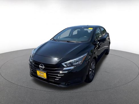 Used 2025 Nissan Versa SV FWD image 7