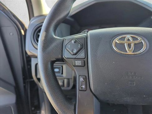 Used 2018 Toyota Tacoma SR w/ SR Convenience Package image 13