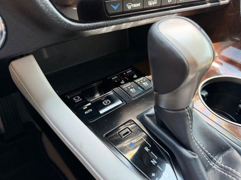 Used 2019 Lexus RX 350 FWD w/ Premium Package image 12
