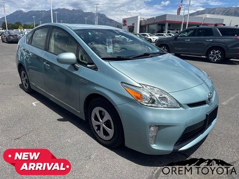 Used 2013 Toyota Prius Four FWD image 16