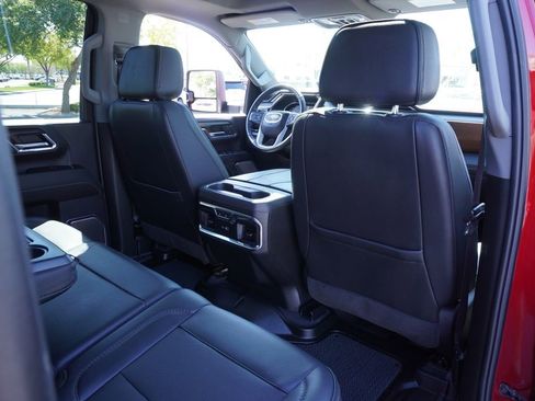 Certified 2024 GMC Sierra 2500 Denali w/ Denali Reserve Package image 11