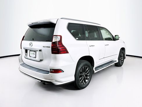 Used 2019 Lexus GX 460 Luxury AWD/4WD image 9