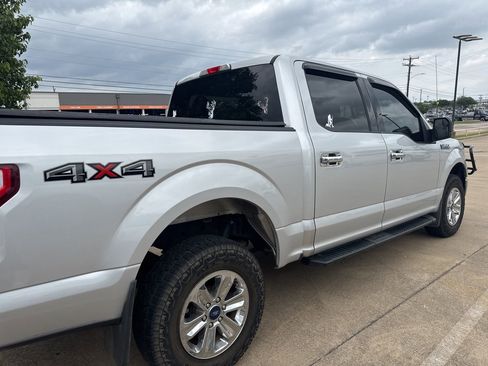Used 2018 Ford F150 XLT image 5