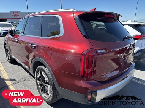 Used 2024 Kia Telluride S w/ S Sunroof Package AWD/4WD image 3