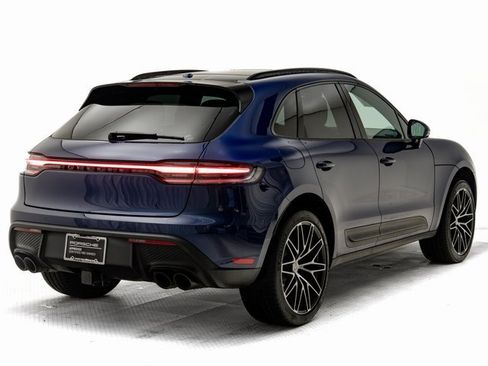 Used 2025 Porsche Macan image 35
