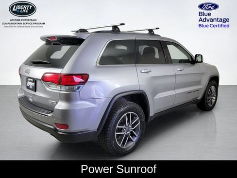 Used 2020 Jeep Grand Cherokee Laredo w/ Quick Order Package 2BN North AWD/4WD image 3