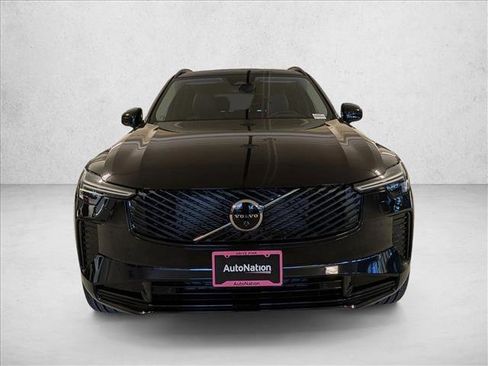 New 2026 Volvo XC90 B6 Ultra w/ Protection Package image 6