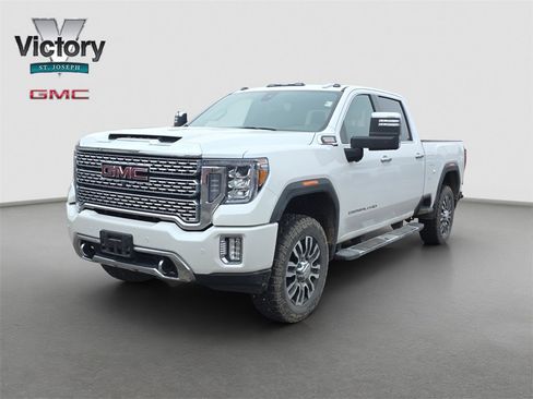 Used 2022 GMC Sierra 3500 Denali image 3