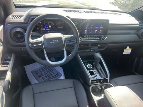 New 2025 Chevrolet Colorado Trail Boss w/ Midnight Edition image 24
