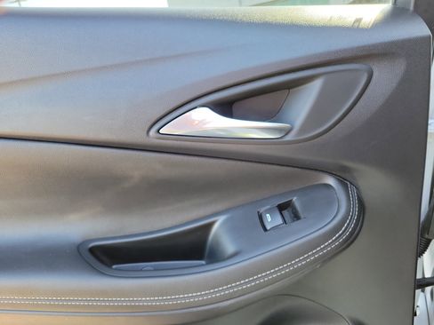 Used 2024 Buick Encore GX Preferred FWD image 12