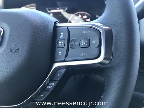 New 2025 RAM 2500 Laramie image 39