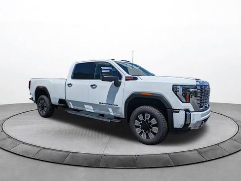 New 2026 GMC Sierra 2500 Denali w/ Denali Reserve Package AWD/4WD image 2