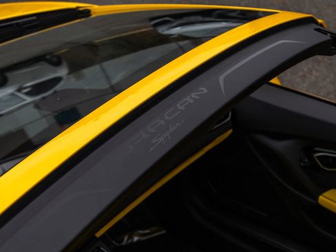 Used 2024 Lamborghini Huracan EVO image 53