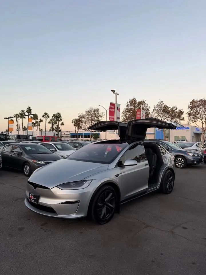 Used 2026 Tesla Model X AWD/4WD image 7