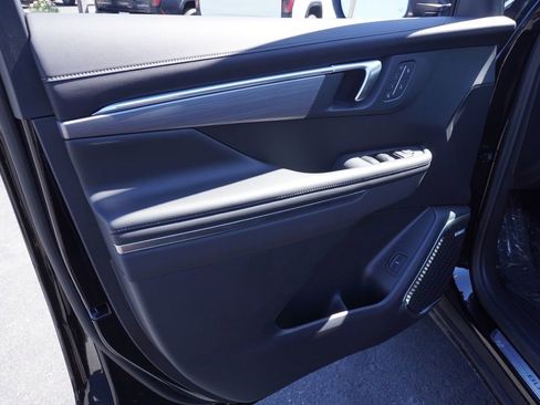 New 2026 Buick Enclave Preferred w/ Power Package image 15