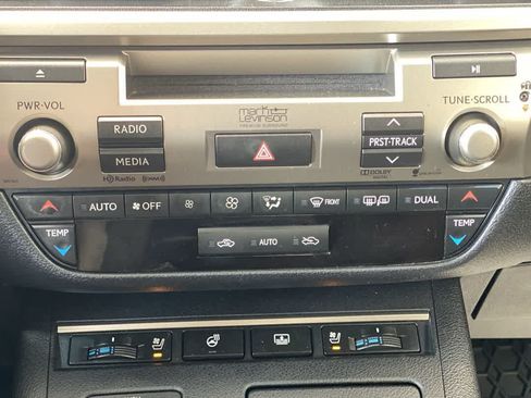 Used 2014 Lexus ES 350 FWD image 21