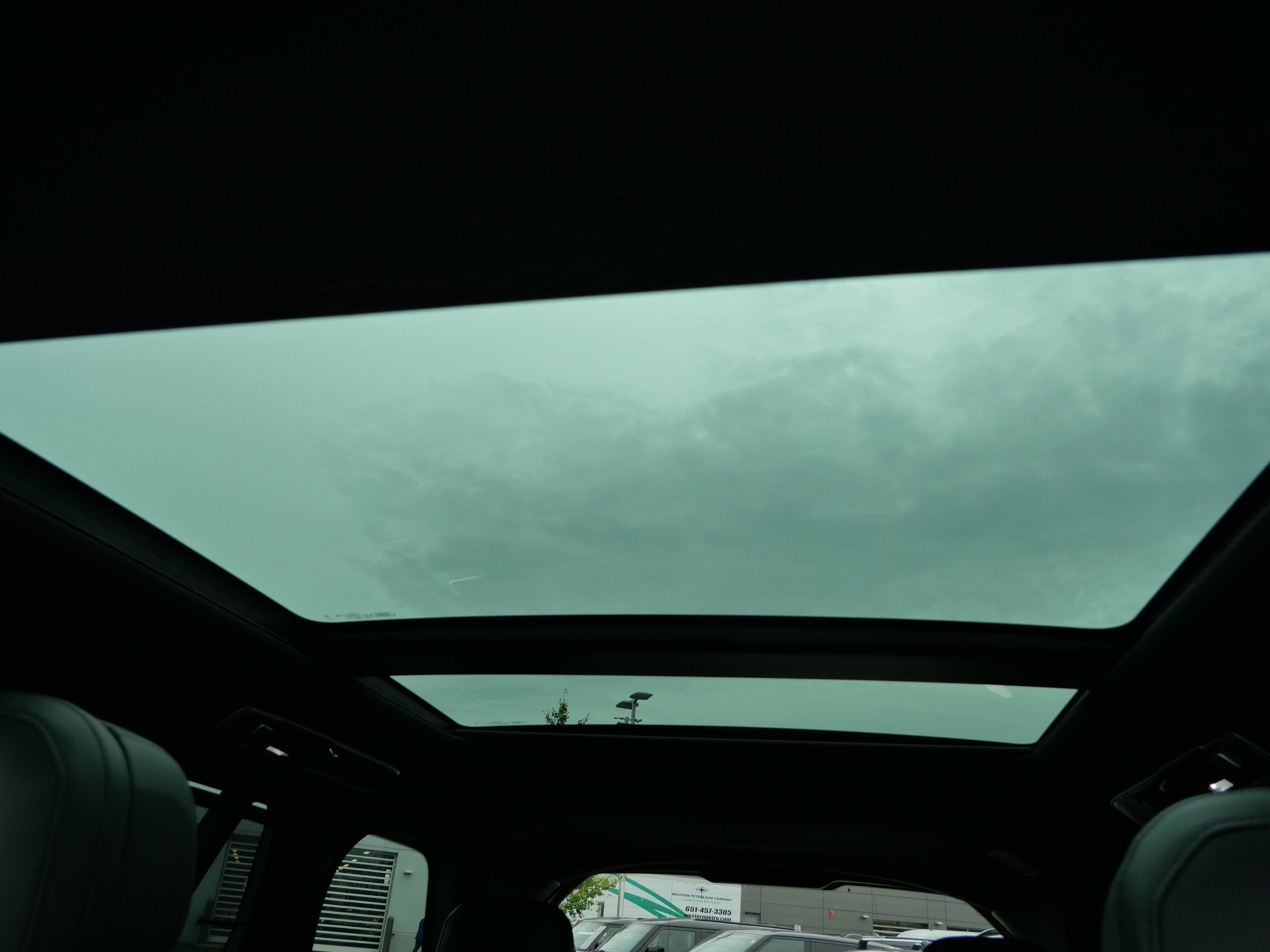 New 2027 Land Rover Range Rover SE AWD/4WD image 6
