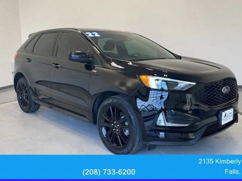 Used 2022 Ford Edge ST-Line w/ Cold Weather Package image 1