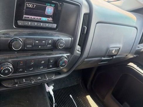 Used 2015 Chevrolet Silverado 1500 LS w/ Trailering Package RWD image 2