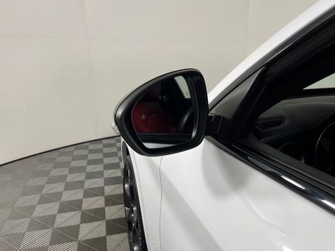 Used 2023 Alfa Romeo Stelvio Veloce image 11