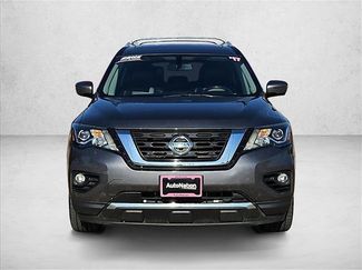 Used 2017 Nissan Pathfinder Platinum FWD video 2