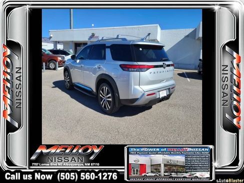 Used 2023 Nissan Pathfinder Platinum w/ Cargo Package image 3