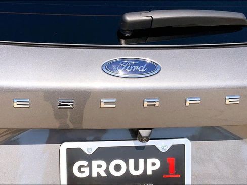 Used 2025 Ford Escape ST-Line AWD/4WD image 30