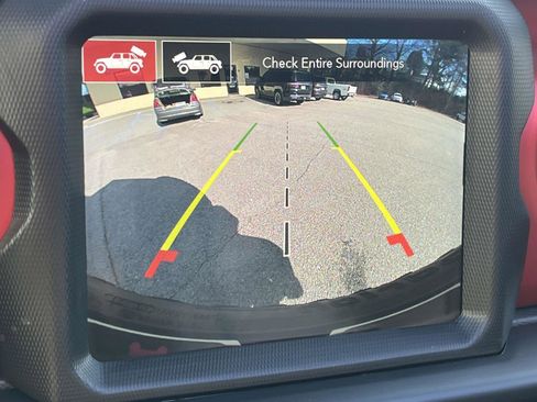 Used 2023 Jeep Wrangler Rubicon w/ Steel Bumper Group image 32