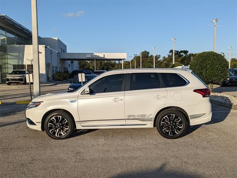 Used 2018 Mitsubishi Outlander GT image 5