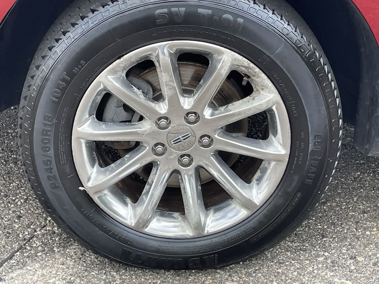 Used 2013 Lincoln MKX AWD image 38